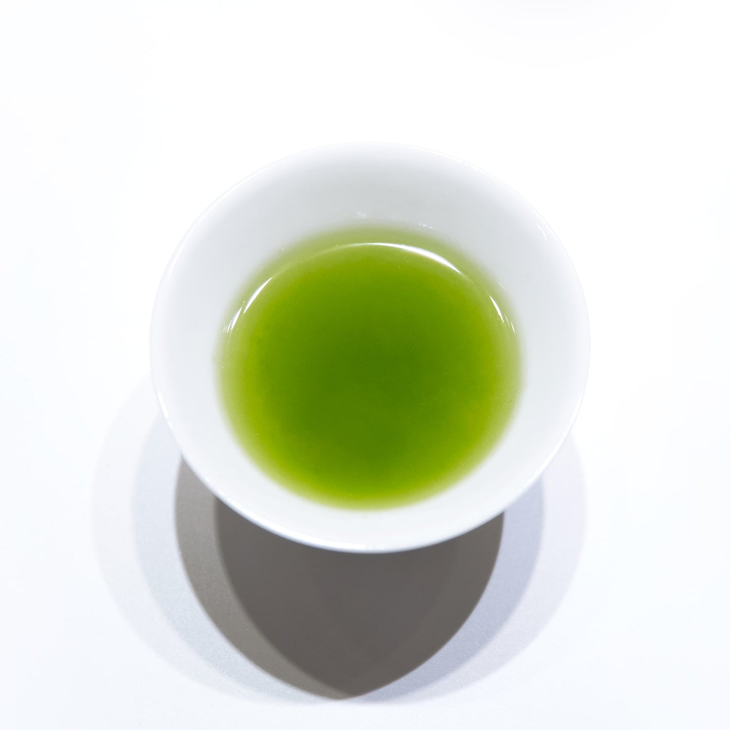 静岡県掛川市+深蒸し茶水色